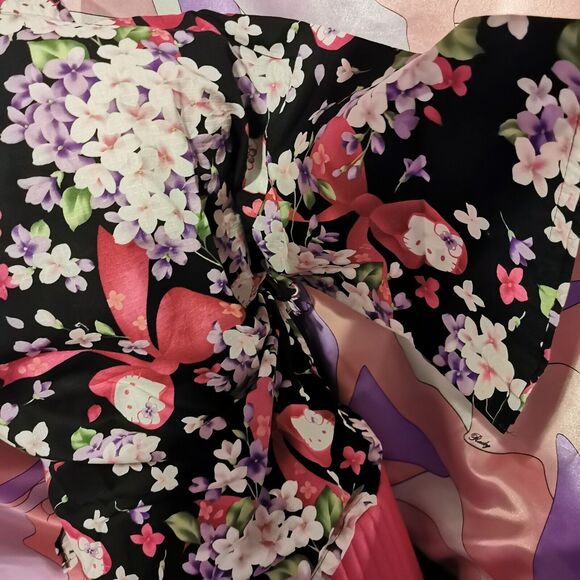 Black Floral Hello Kitty Set Size S Small Top Shorts Cosplay Sleepwear Halloween - Picture 10 of 11